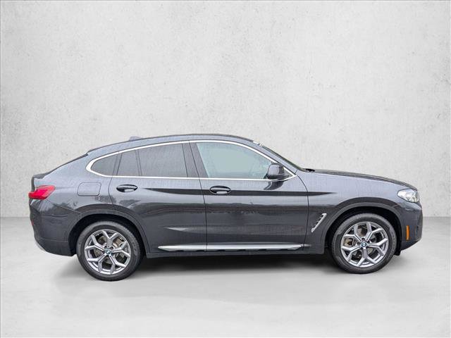 Used 2023 BMW X4 xDrive30i w/ Convenience Package image 4
