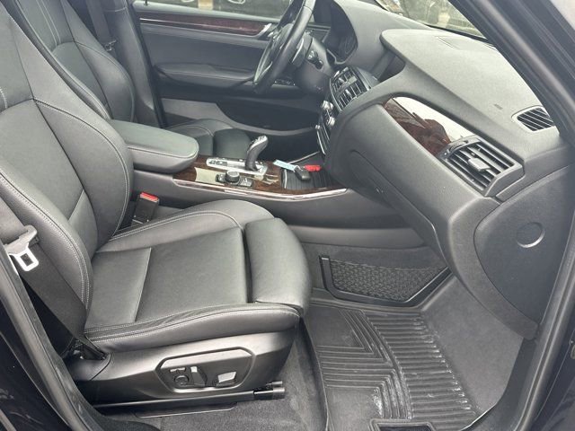 Used 2017 BMW X3 xDrive28i image 17