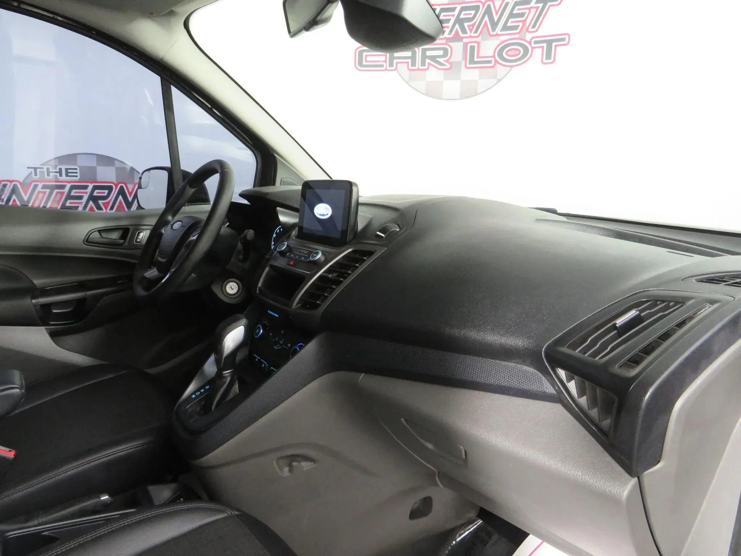 Used 2023 Ford Transit Connect XL w/ Trailer Tow Package FWD image 12
