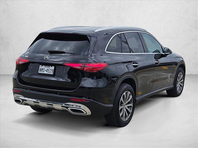 Used 2025 Mercedes-Benz GLC 300 image 5