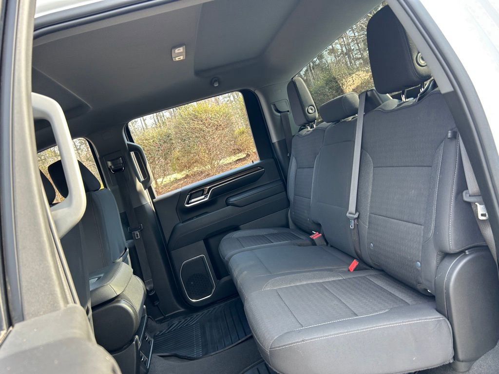 Used 2024 Chevrolet Silverado 3500 LT image 42