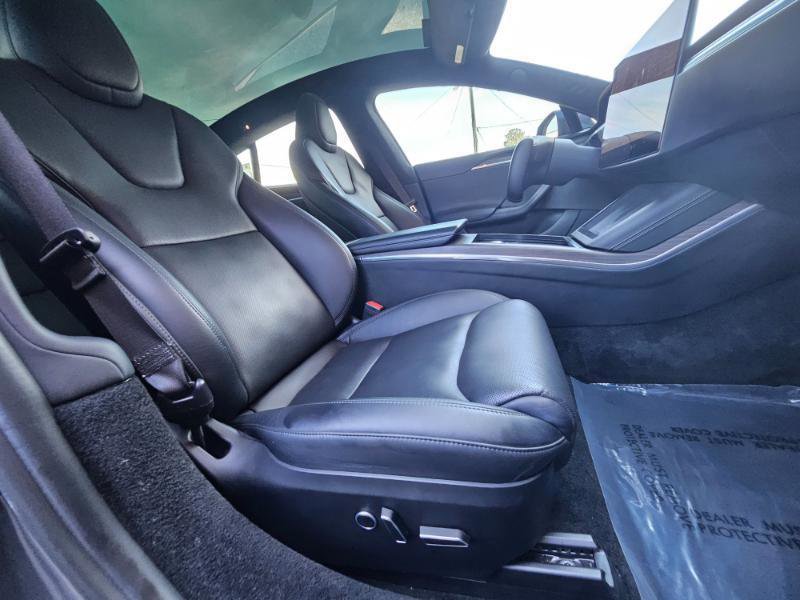 Used 2022 Tesla Model S AWD image 57