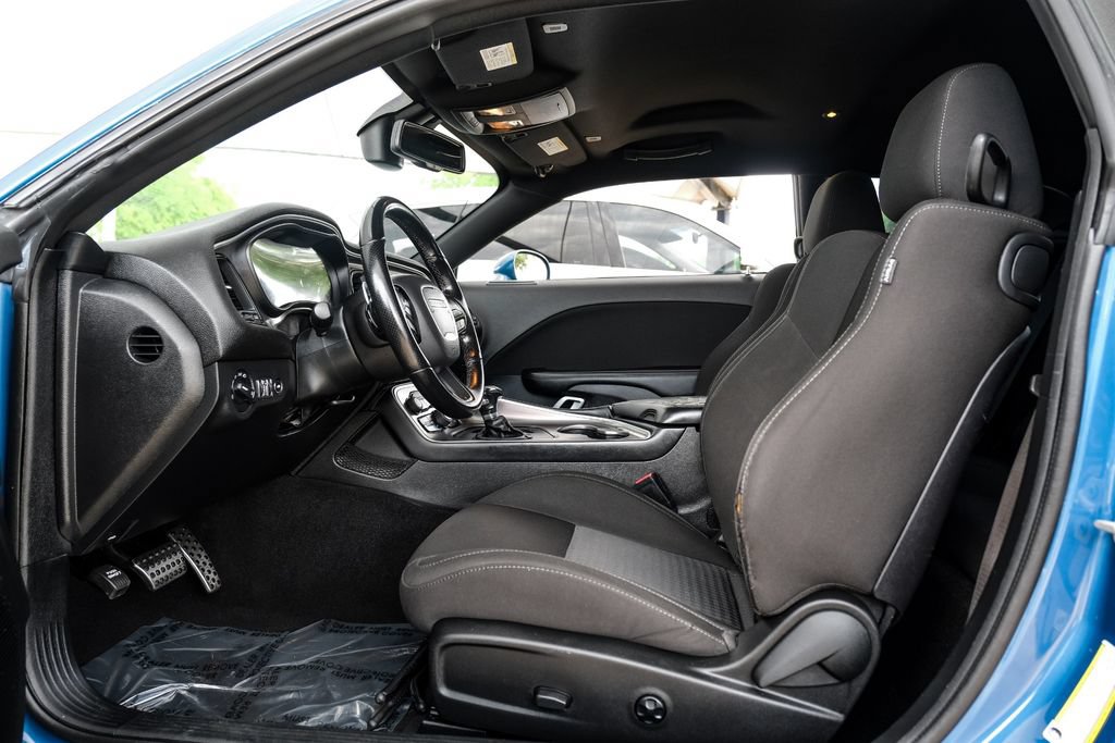 Used 2021 Dodge Challenger R/T w/ Blacktop Package RWD image 3