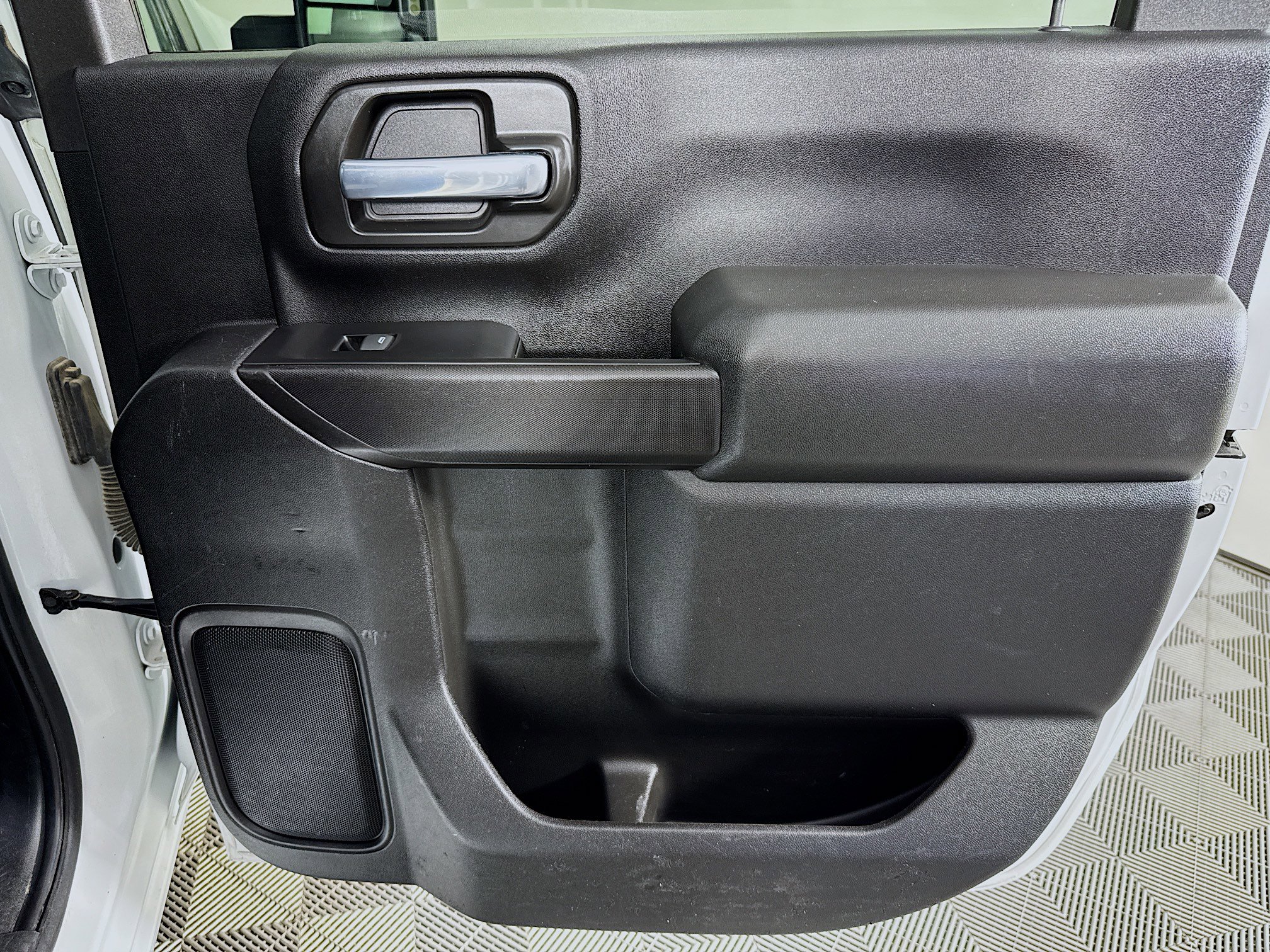 Used 2022 Chevrolet Silverado 2500 Custom w/ Custom Value Package image 25