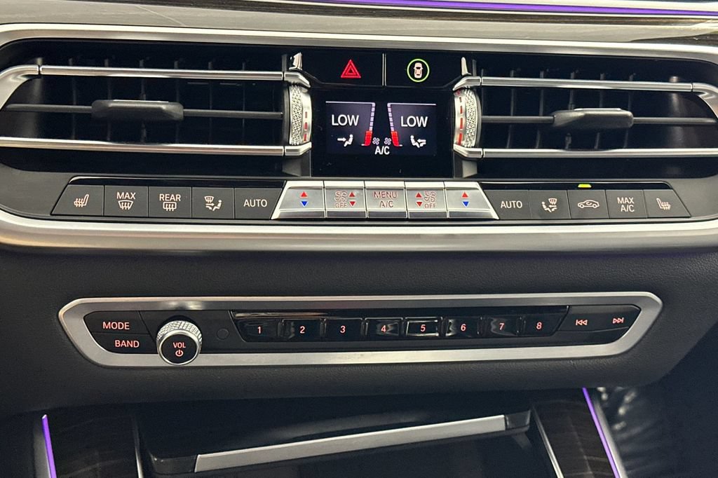 Used 2019 BMW X5 xDrive40i w/ Premium Package 2 AWD/4WD image 25