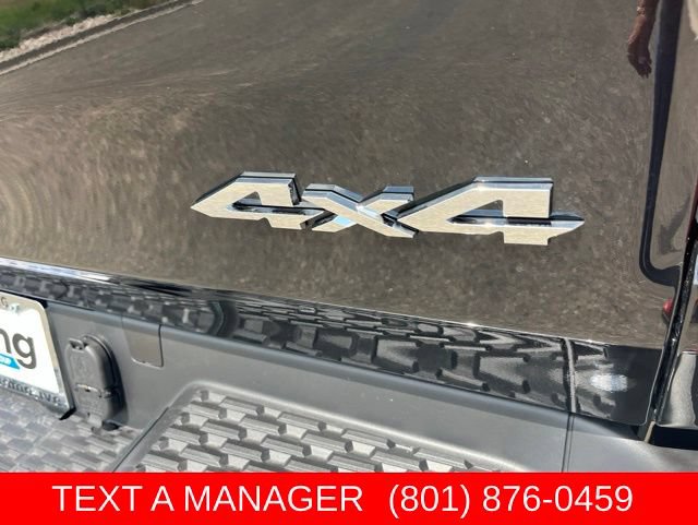 New 2026 RAM 1500 Laramie AWD/4WD image 12