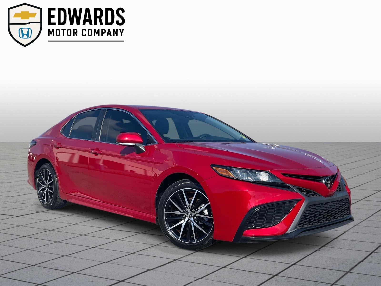 Used 2023 Toyota Camry SE