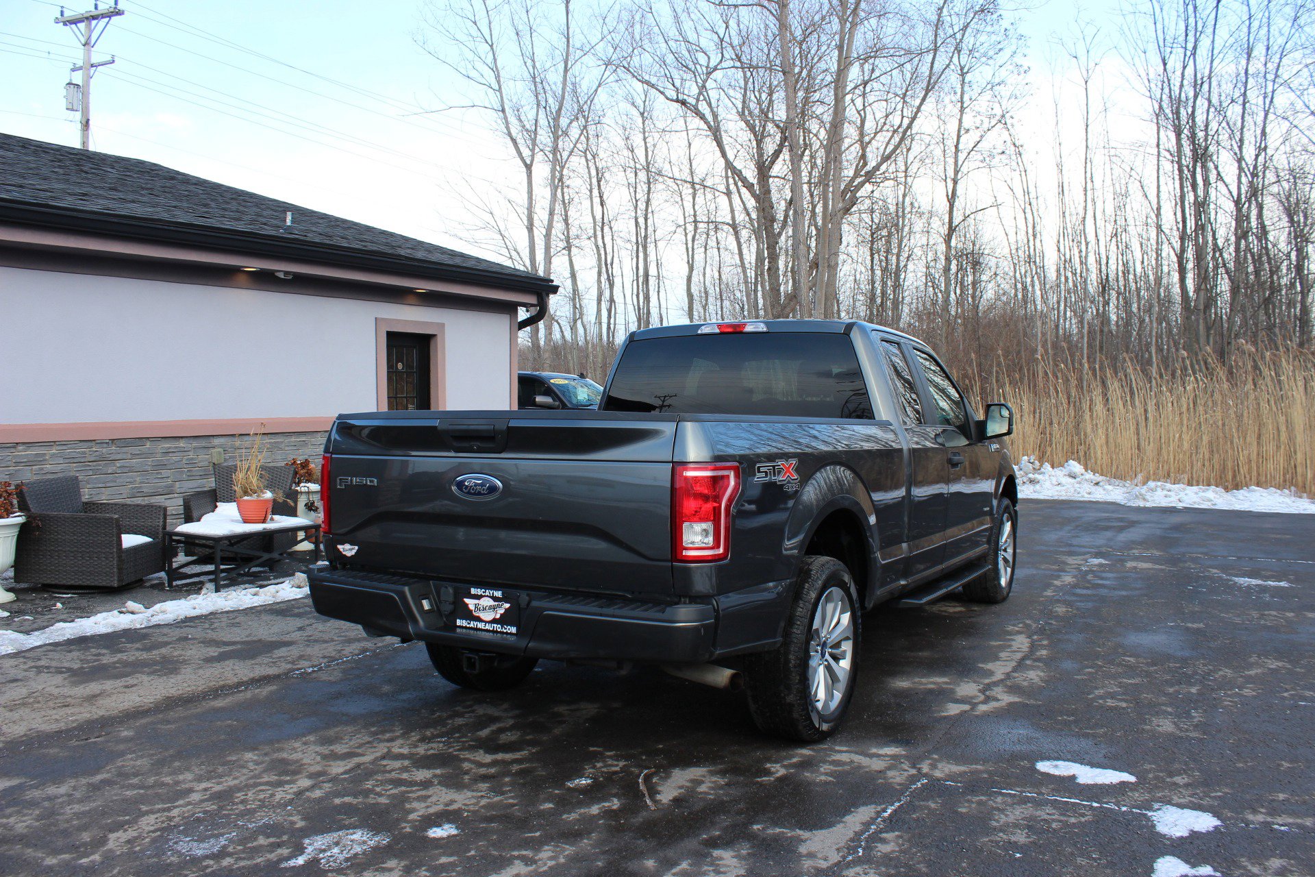 Used 2017 Ford F150 XL w/ Equipment Group 101A Mid image 5