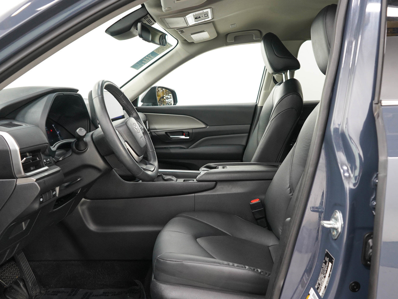 Used 2024 Toyota Grand Highlander AWD image 24