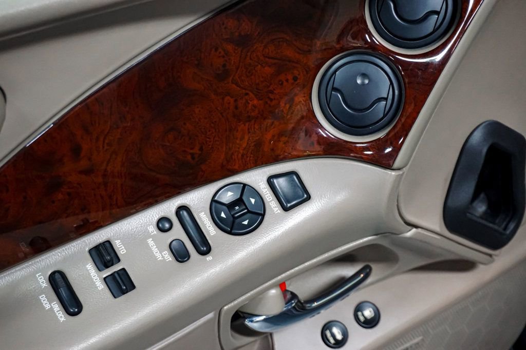 Used 1997 Buick Riviera Supercharged Coupe image 68