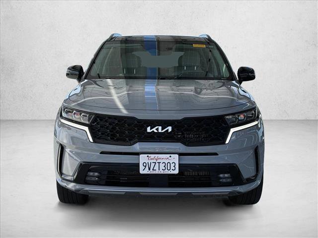 Used 2022 Kia Sorento SX image 2