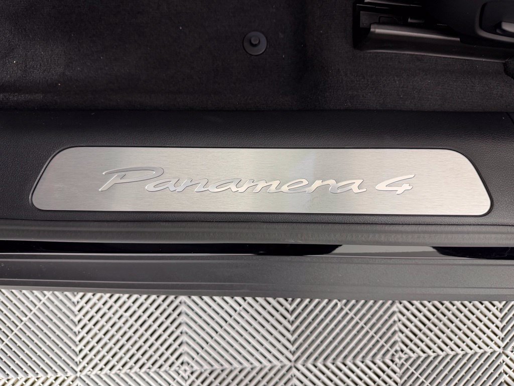 New 2026 Porsche Panamera RWD image 20