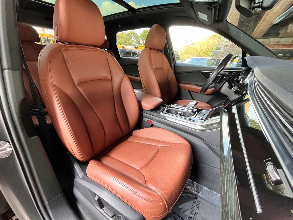 Used 2022 Audi Q7 2.0T Premium Plus AWD/4WD image 20