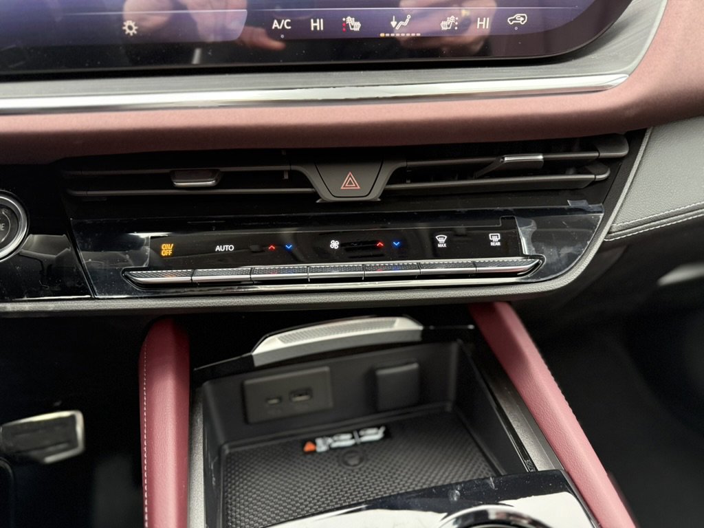 New 2026 Buick Envision Sport Touring image 16