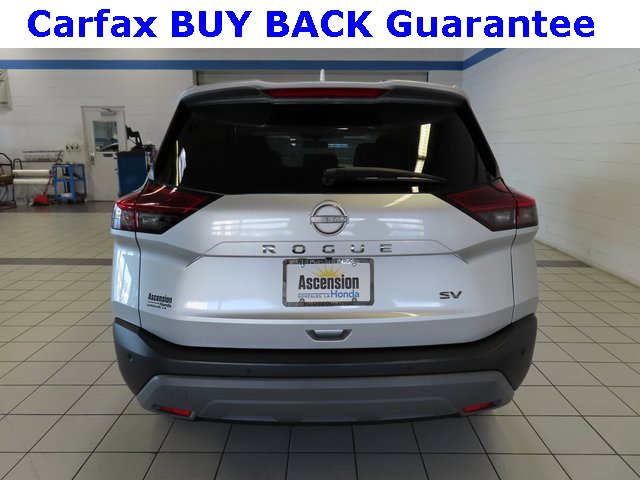 Used 2023 Nissan Rogue SV image 12
