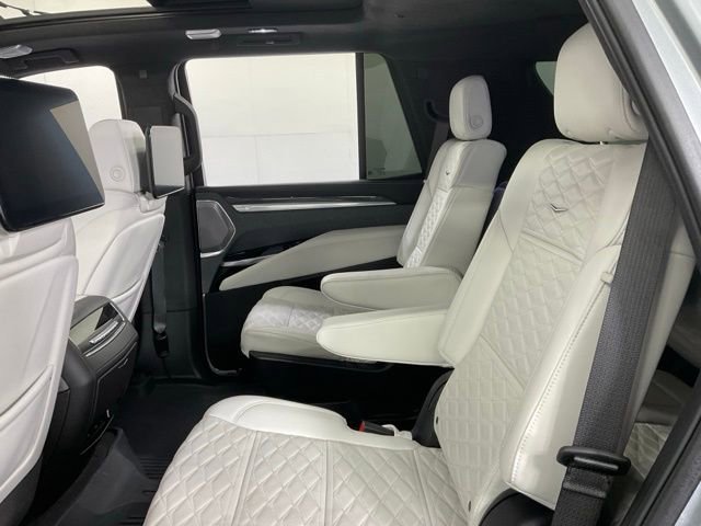 Used 2025 Cadillac Escalade V w/ LPO, Floor Liner Package image 30
