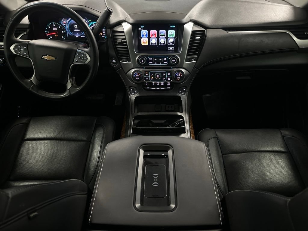 Used 2017 Chevrolet Suburban Premier RWD image 3