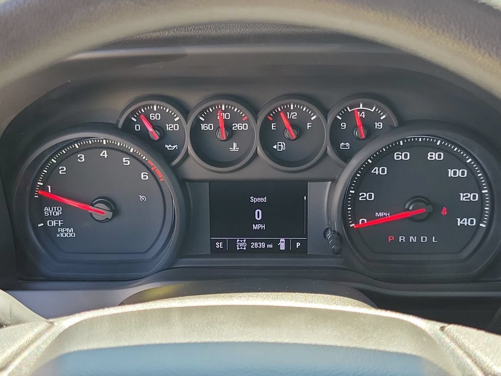 Used 2025 Chevrolet Silverado 1500 Custom AWD/4WD image 26