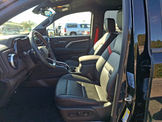 Used 2023 Chevrolet Colorado Z71 w/ Z71 Convenience Package 2 AWD/4WD image 13