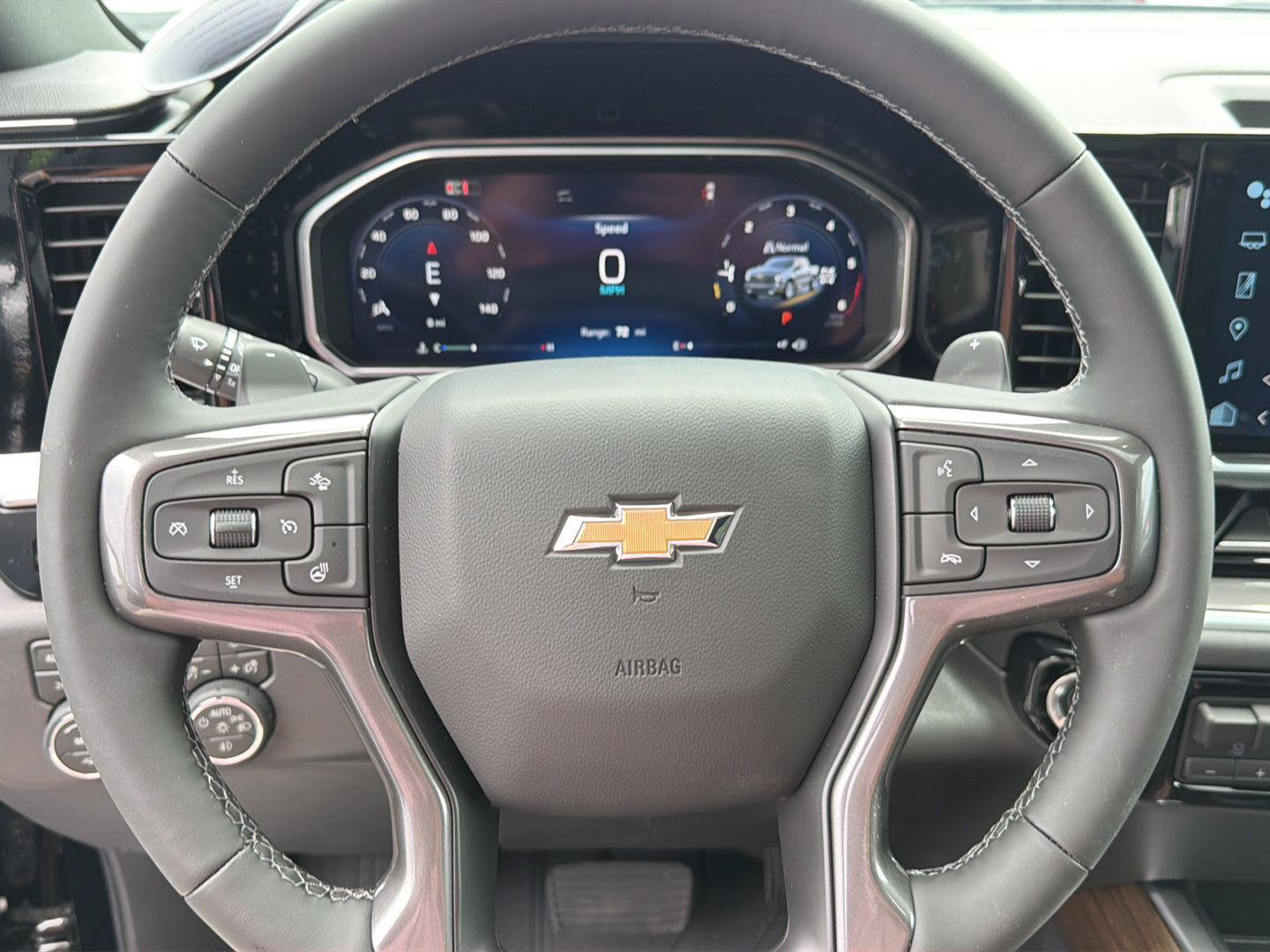 New 2026 Chevrolet Silverado 1500 High Country w/ High Country Premium Package AWD/4WD image 21