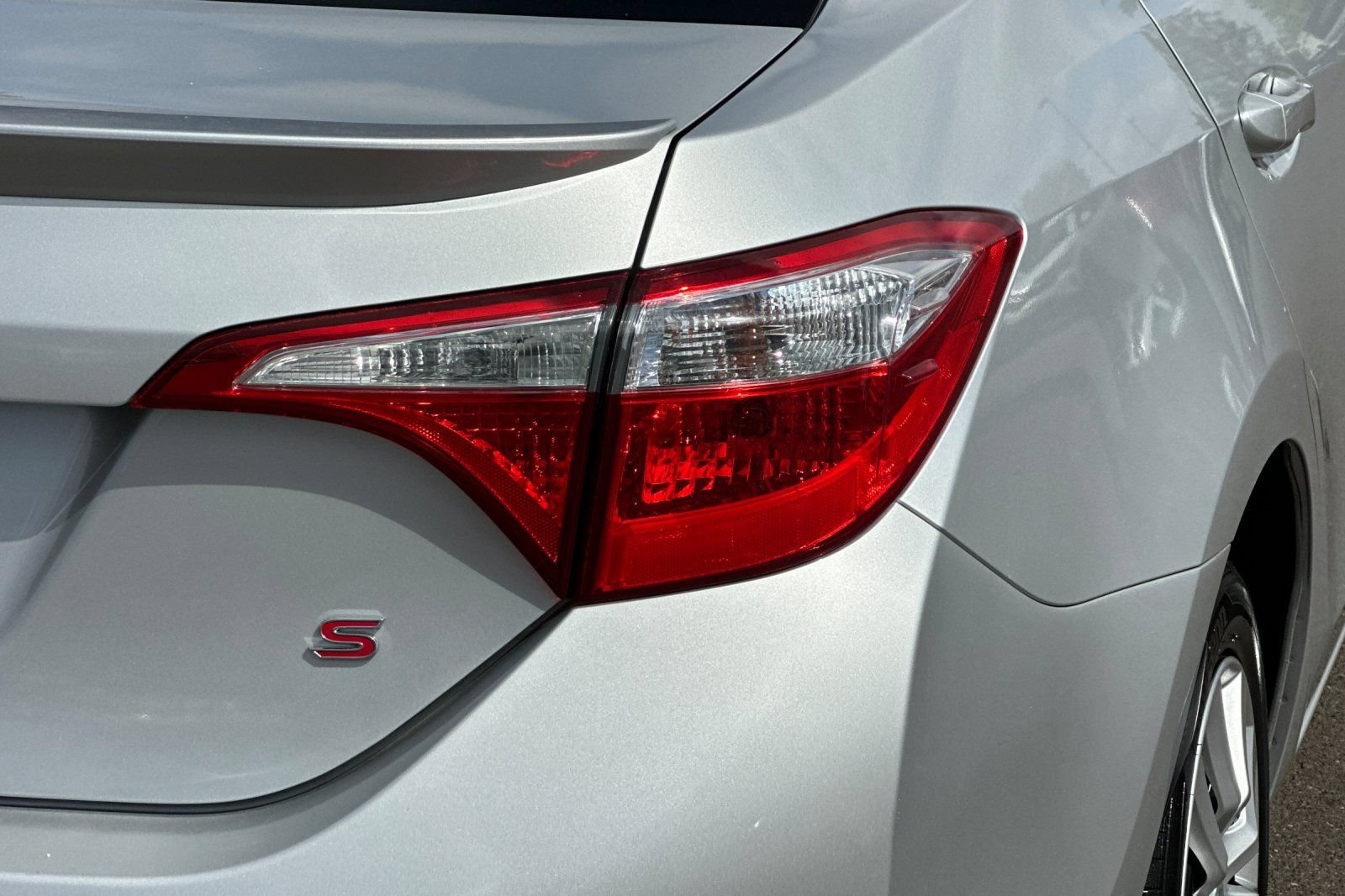 Used 2015 Toyota Corolla S FWD image 24