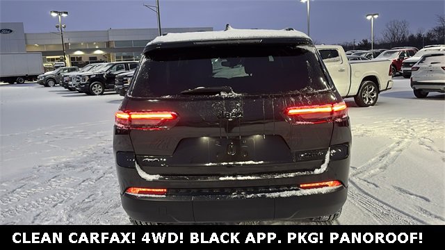 Used 2024 Jeep Grand Cherokee L Limited w/ Black Appearance Package image 30