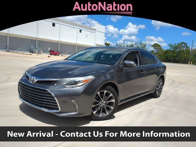 Used 2016 Toyota Avalon XLE FWD image 1