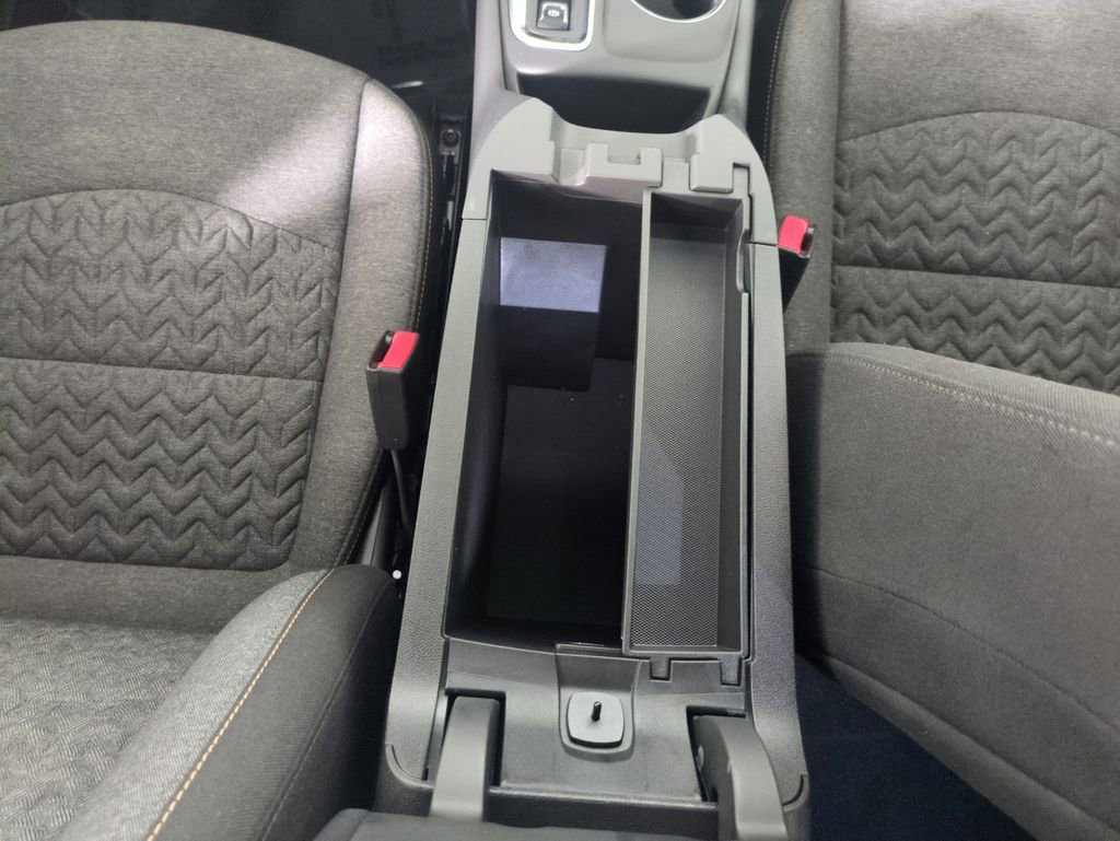 Used 2023 Chevrolet Equinox LT image 27