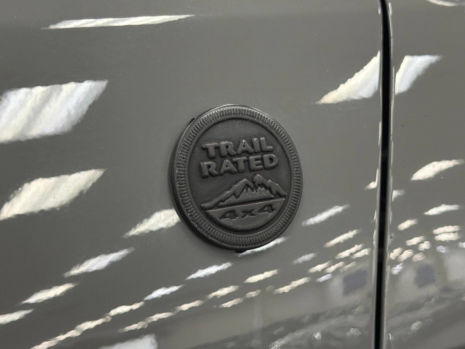Used 2021 Jeep Grand Cherokee Trailhawk w/ Trailhawk Luxury Group AWD/4WD image 21