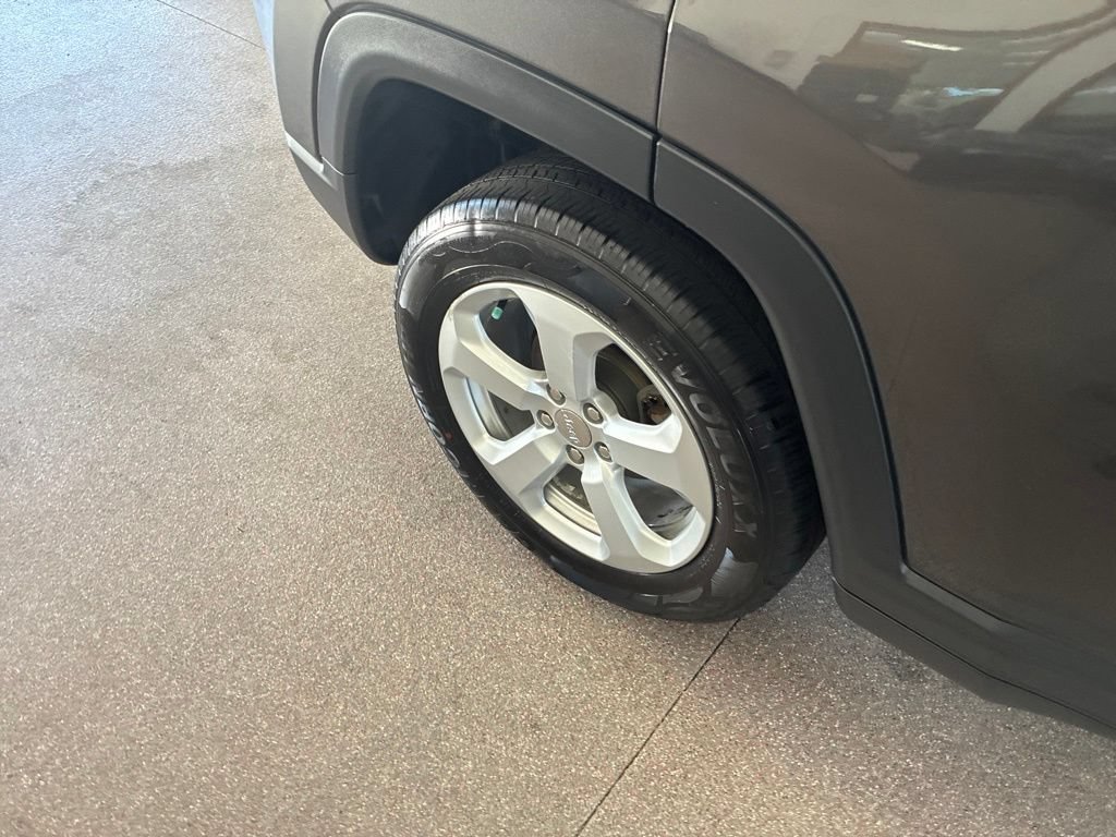 Used 2021 Jeep Compass Latitude AWD/4WD image 25