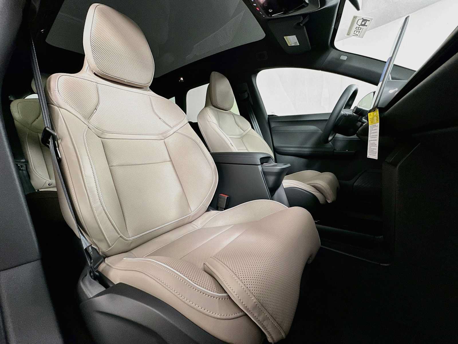 New 2027 Volvo EX60 Ultra AWD/4WD image 26