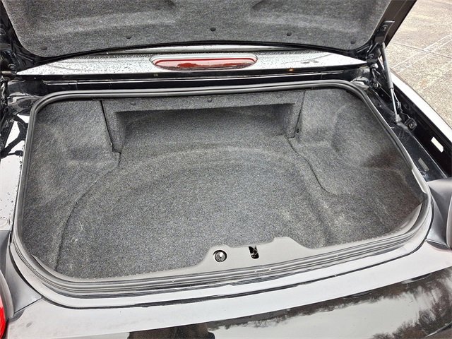 Used 2002 Ford Thunderbird image 28