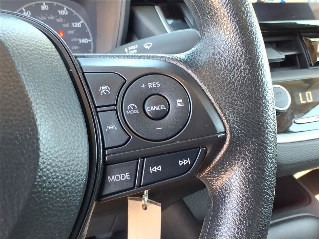 Used 2024 Toyota Corolla LE image 33