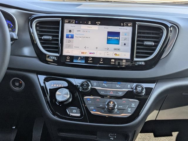 New 2026 Chrysler Voyager LX FWD image 16
