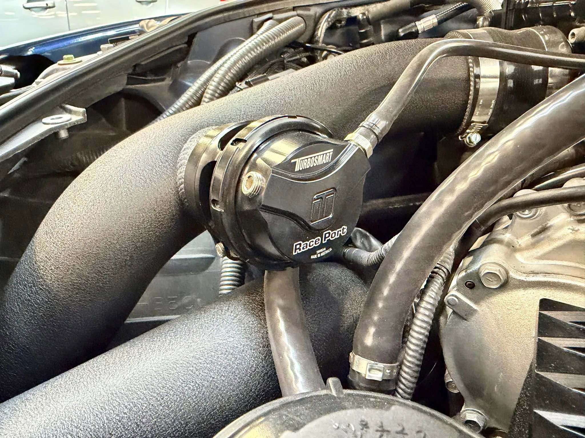 Used 2015 Nissan GT-R Premium image 21