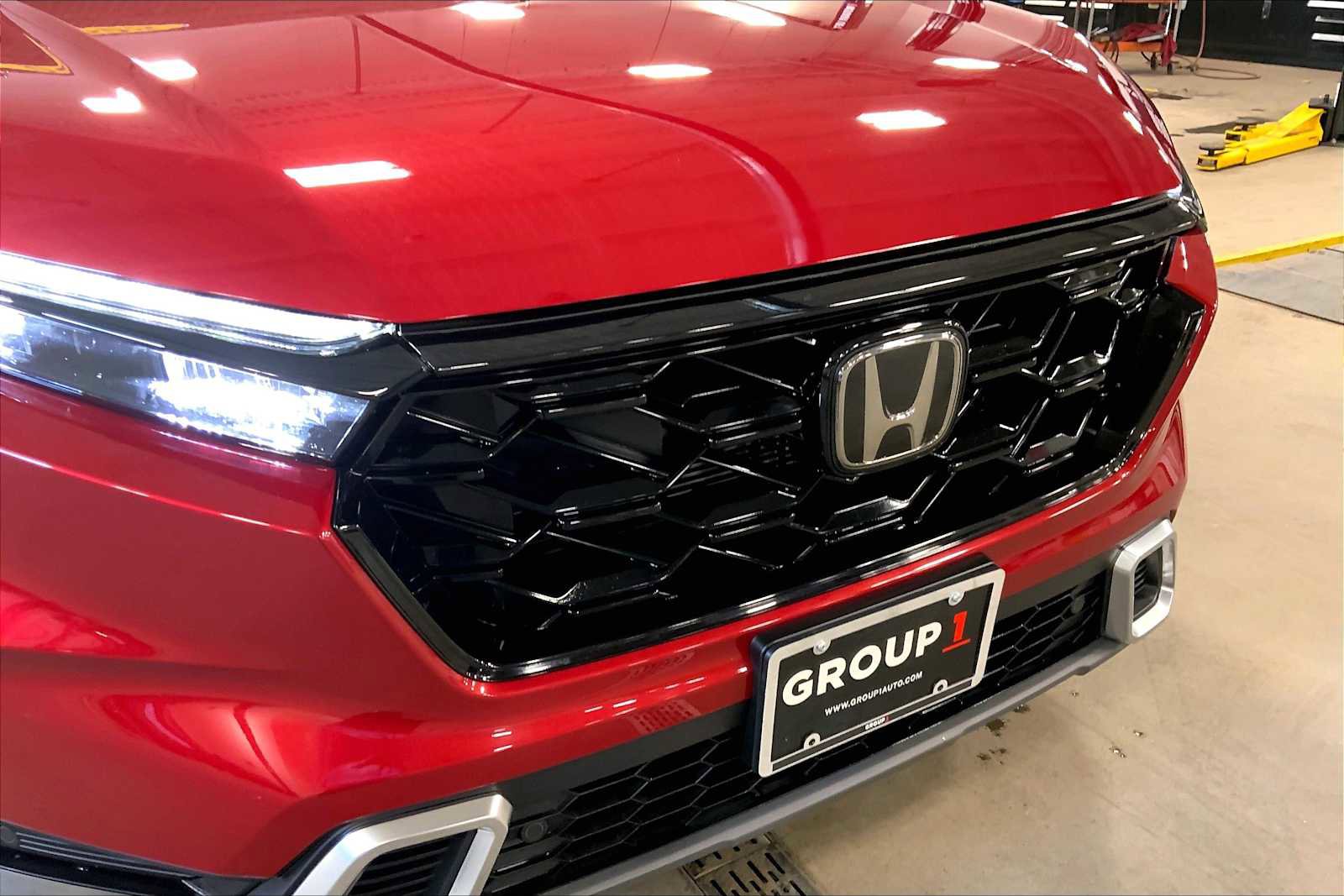 Used 2025 Honda CR-V Sport Touring image 31