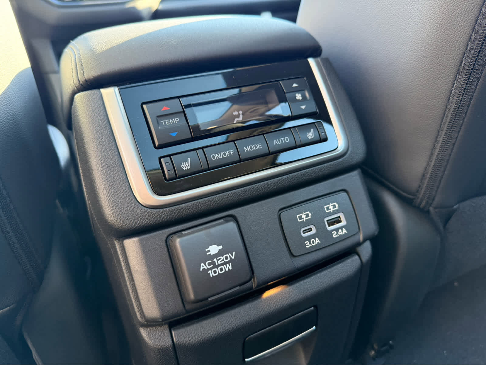 New 2025 Subaru Ascent Bronze Edition w/ Onyx Package image 22