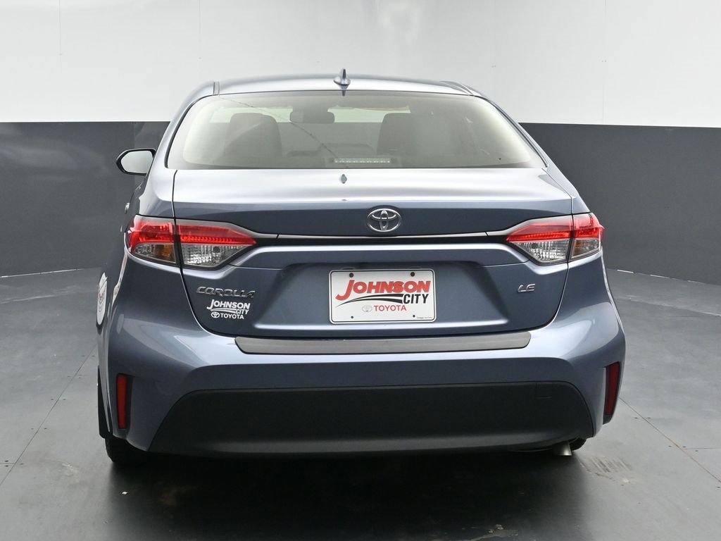 Used 2023 Toyota Corolla LE image 7