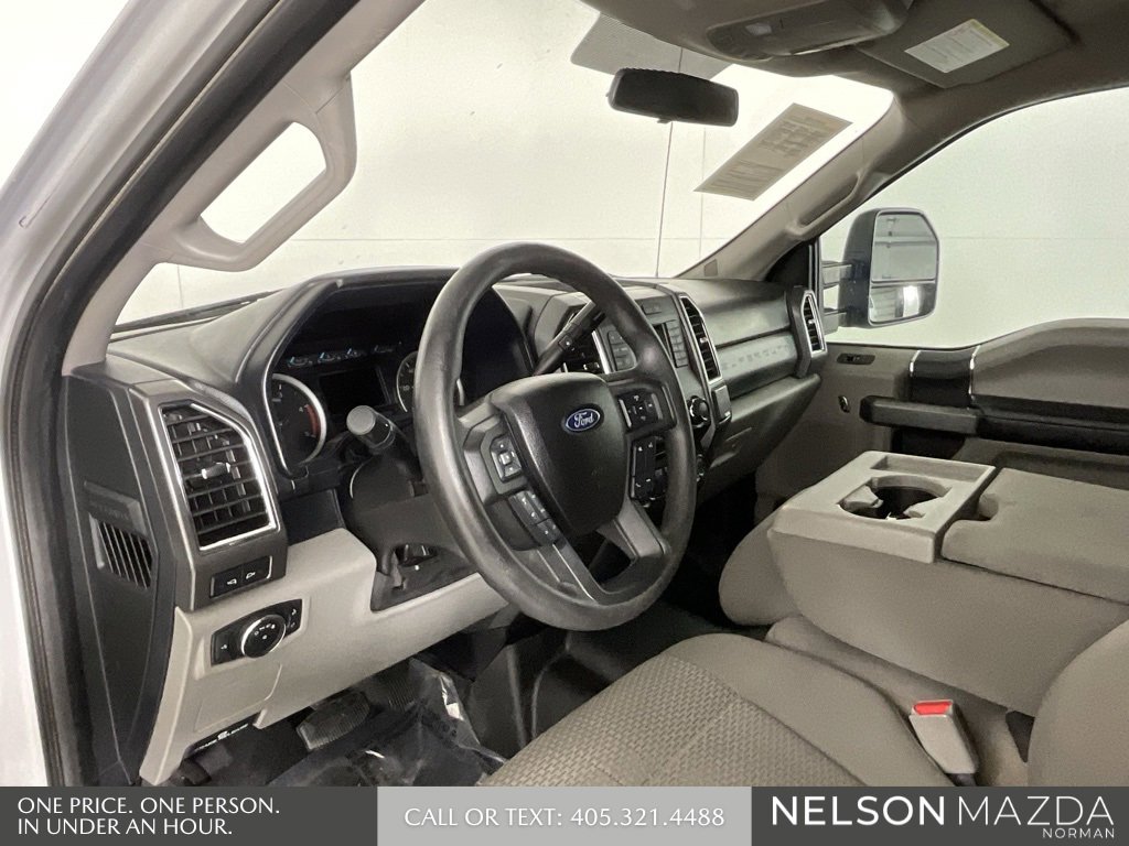 Used 2017 Ford F250 XLT w/ FX4 Off-Road Package image 30