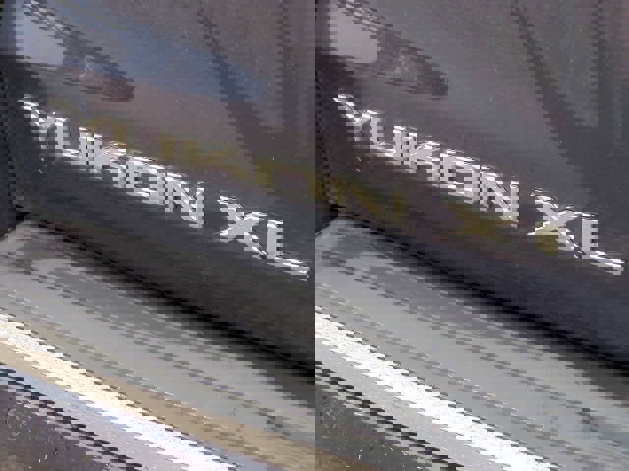 Used 2019 GMC Yukon XL Denali w/ Open Road Package image 12