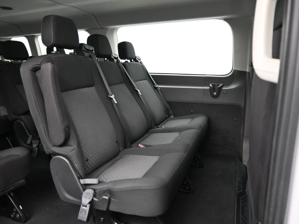 Certified 2022 Ford Transit 350 XLT RWD image 15