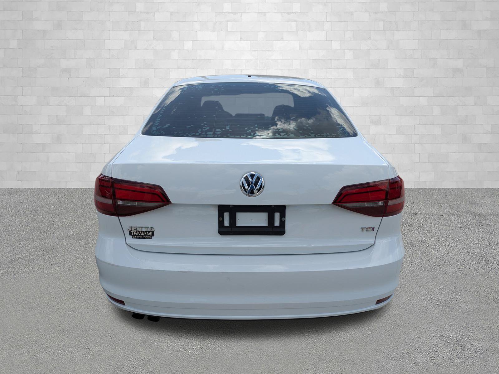 Used 2017 Volkswagen Jetta S FWD image 3