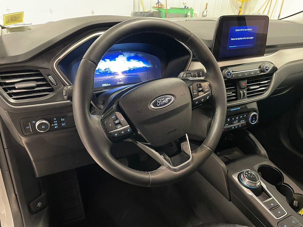 Used 2022 Ford Escape SEL w/ Technology Package image 20