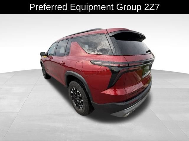 Certified 2025 Chevrolet Traverse Z71 w/ Driver Confidence Package AWD/4WD image 5