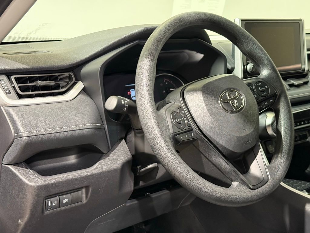 Certified 2025 Toyota RAV4 XLE image 17