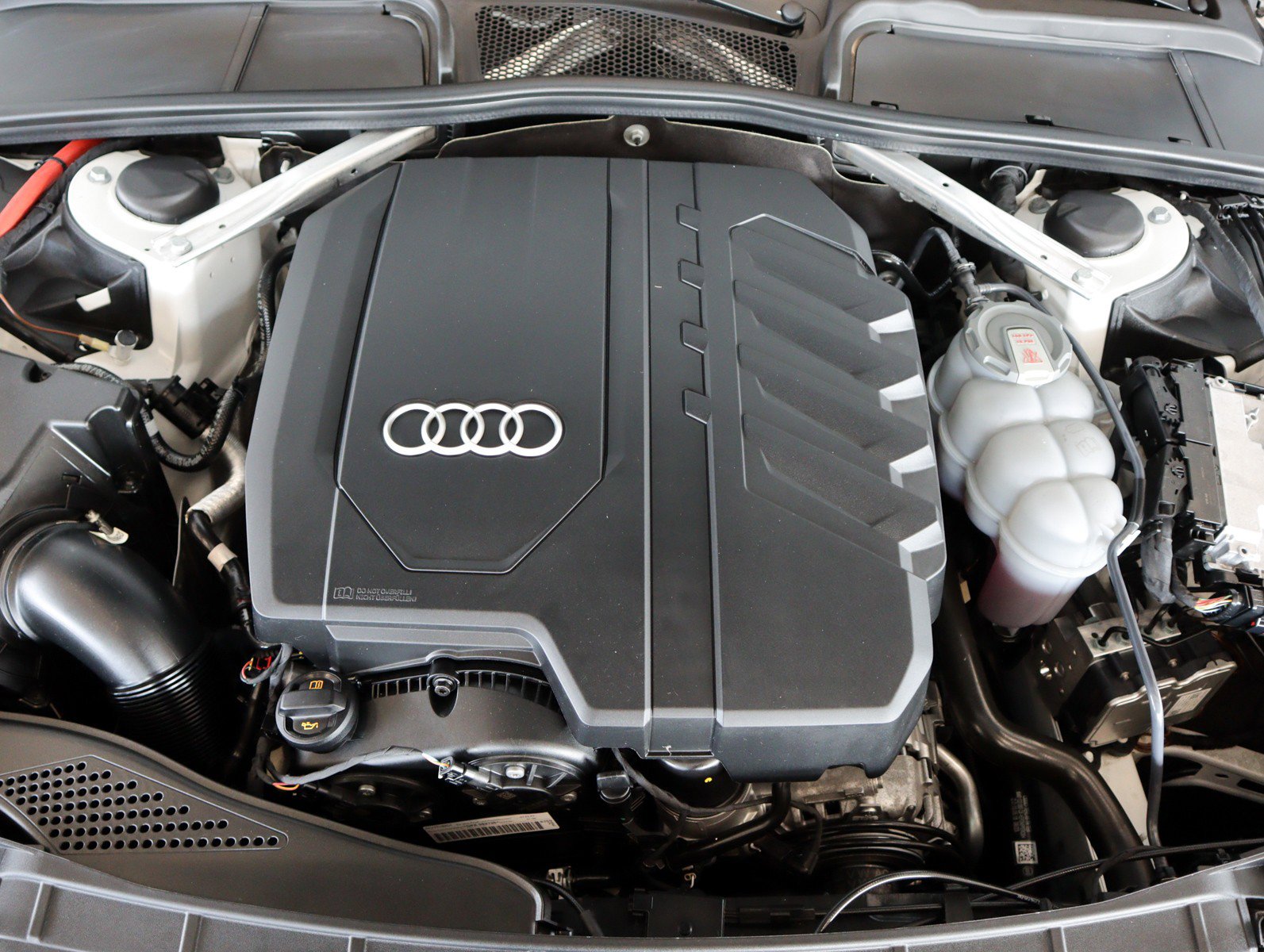 Used 2023 Audi A5 2.0T Premium w/ Convenience Package image 4