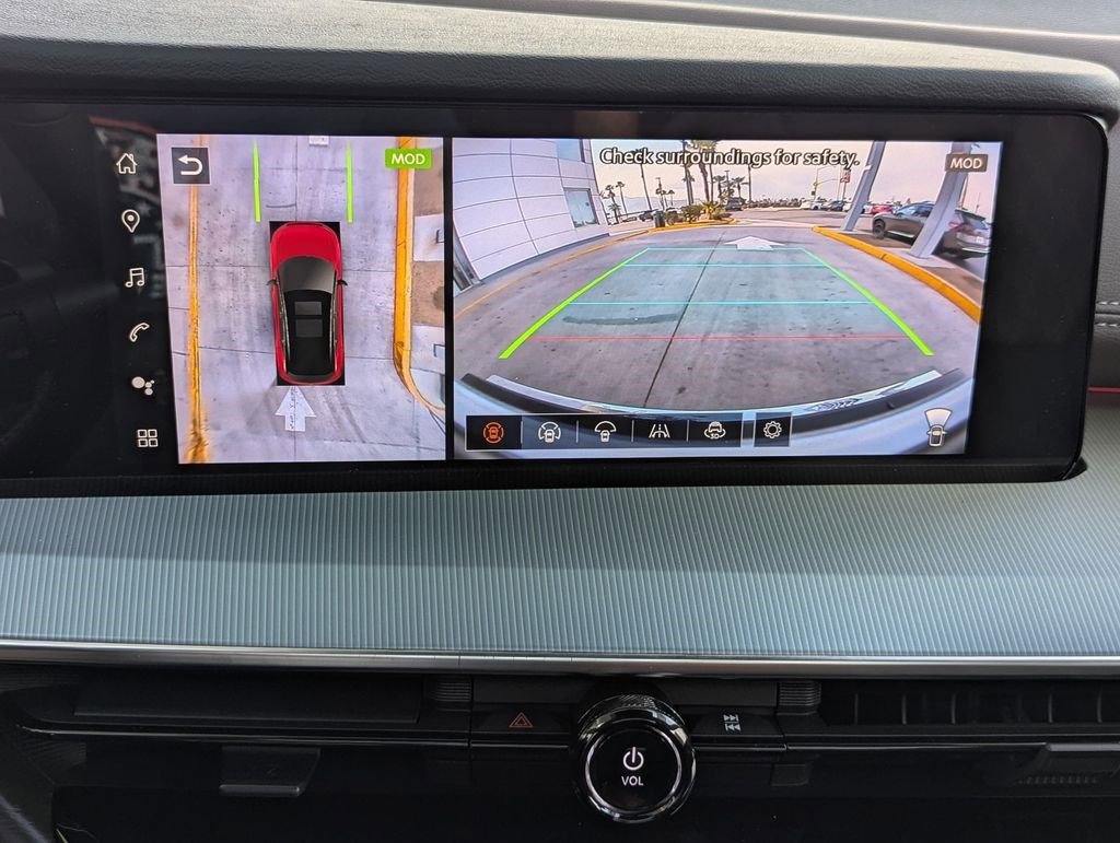 New 2025 Nissan Murano Platinum image 17