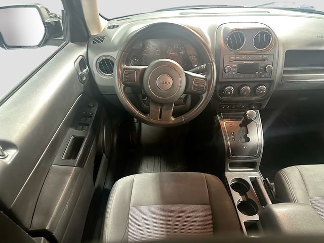 Used 2014 Jeep Patriot Latitude image 19