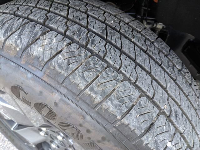 Used 2025 Ford F150 Lightning Lariat w/ Max Trailer Tow Package image 36