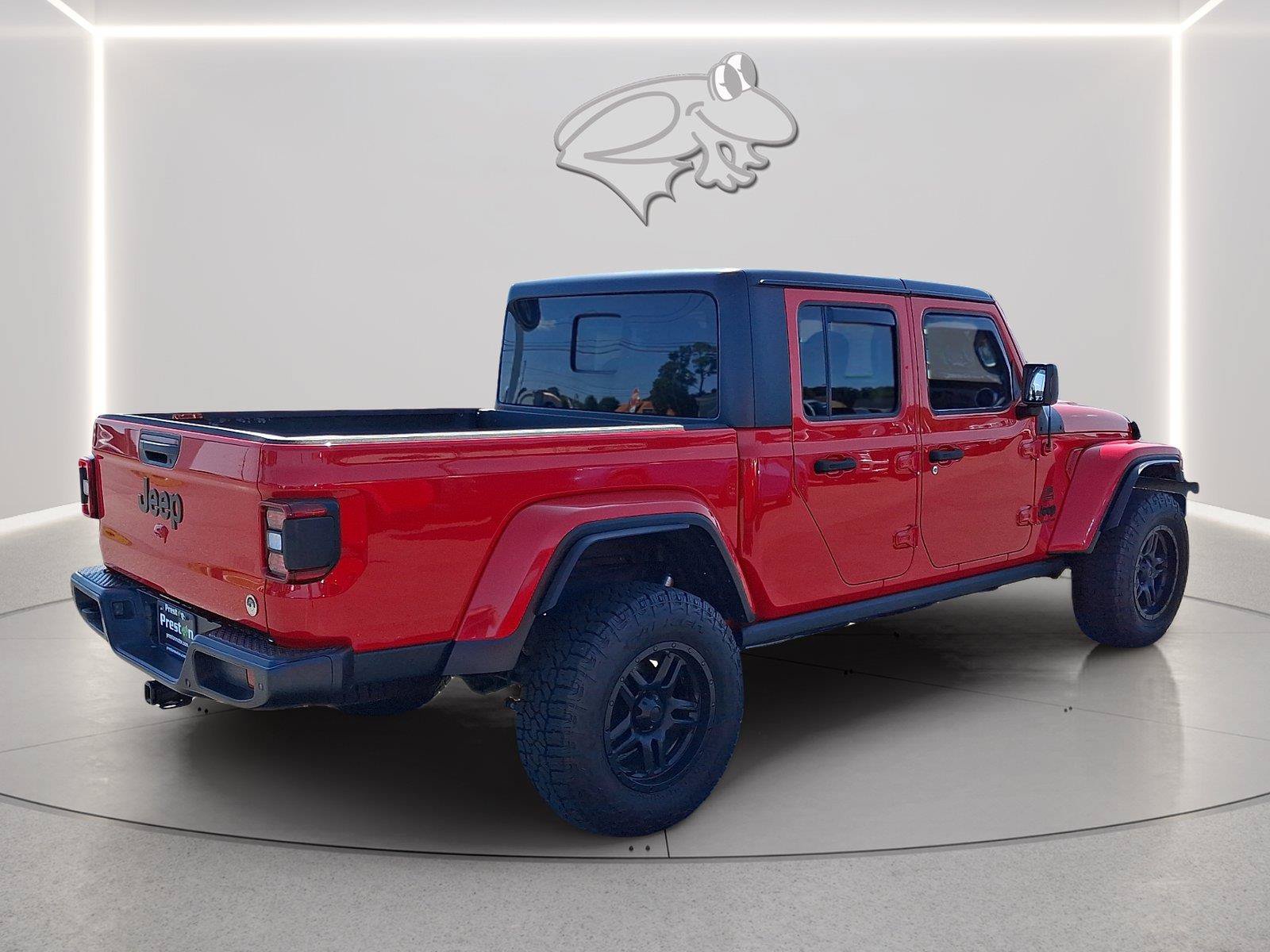 Used 2021 Jeep Gladiator Sport AWD/4WD image 5
